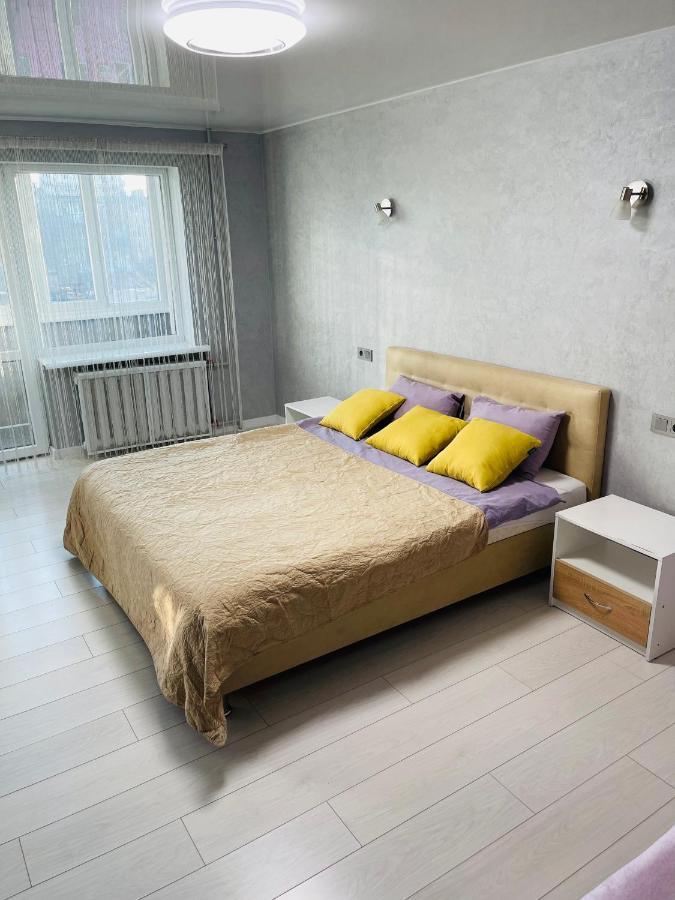 Апартаменты LUX в центре. Ярослава Мудрого 72  Кривой Рог Екстериор снимка